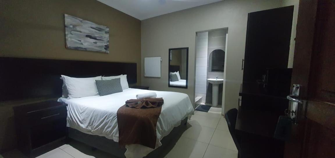 Hemmingways Bed and Breakfast Koning Willemstad Buitenkant foto
