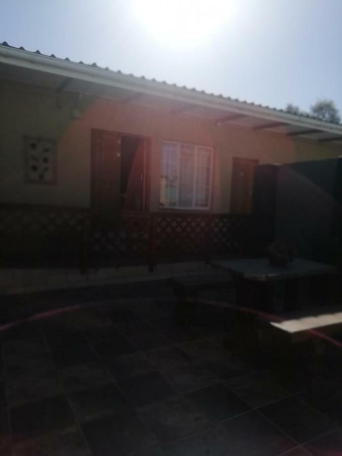 Hemmingways Bed and Breakfast Koning Willemstad Buitenkant foto